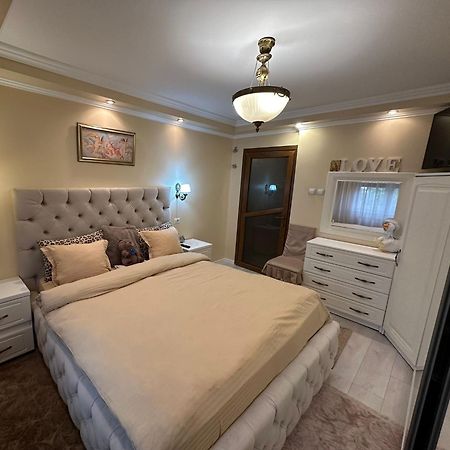 Arena Apartment Bacău Buitenkant foto