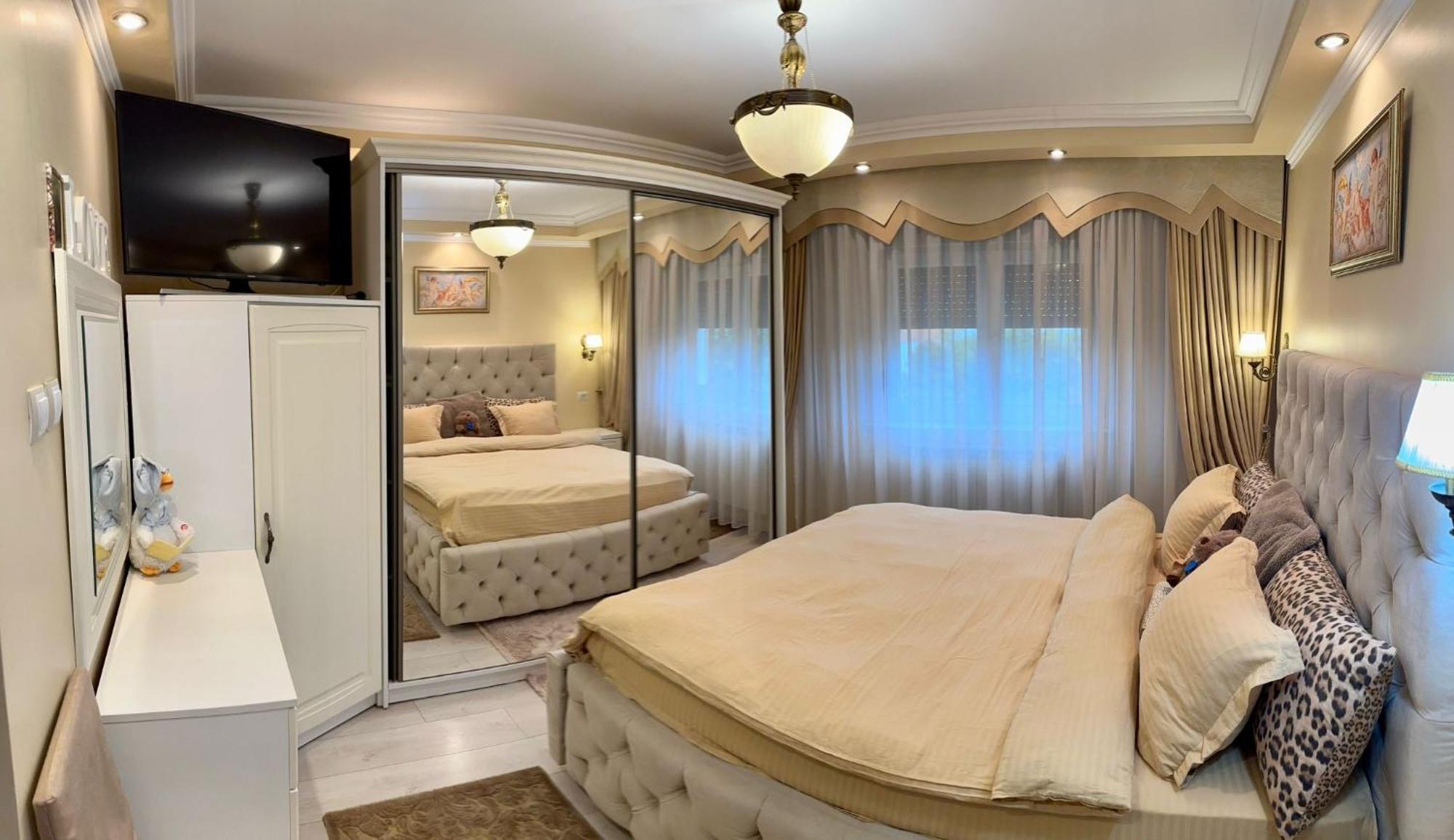 Arena Apartment Bacău Buitenkant foto